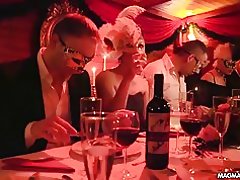 Búið að kvikmynda árátta swinger partí