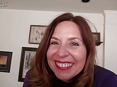 Óþekkur bandaríska mamma leika við sjálf